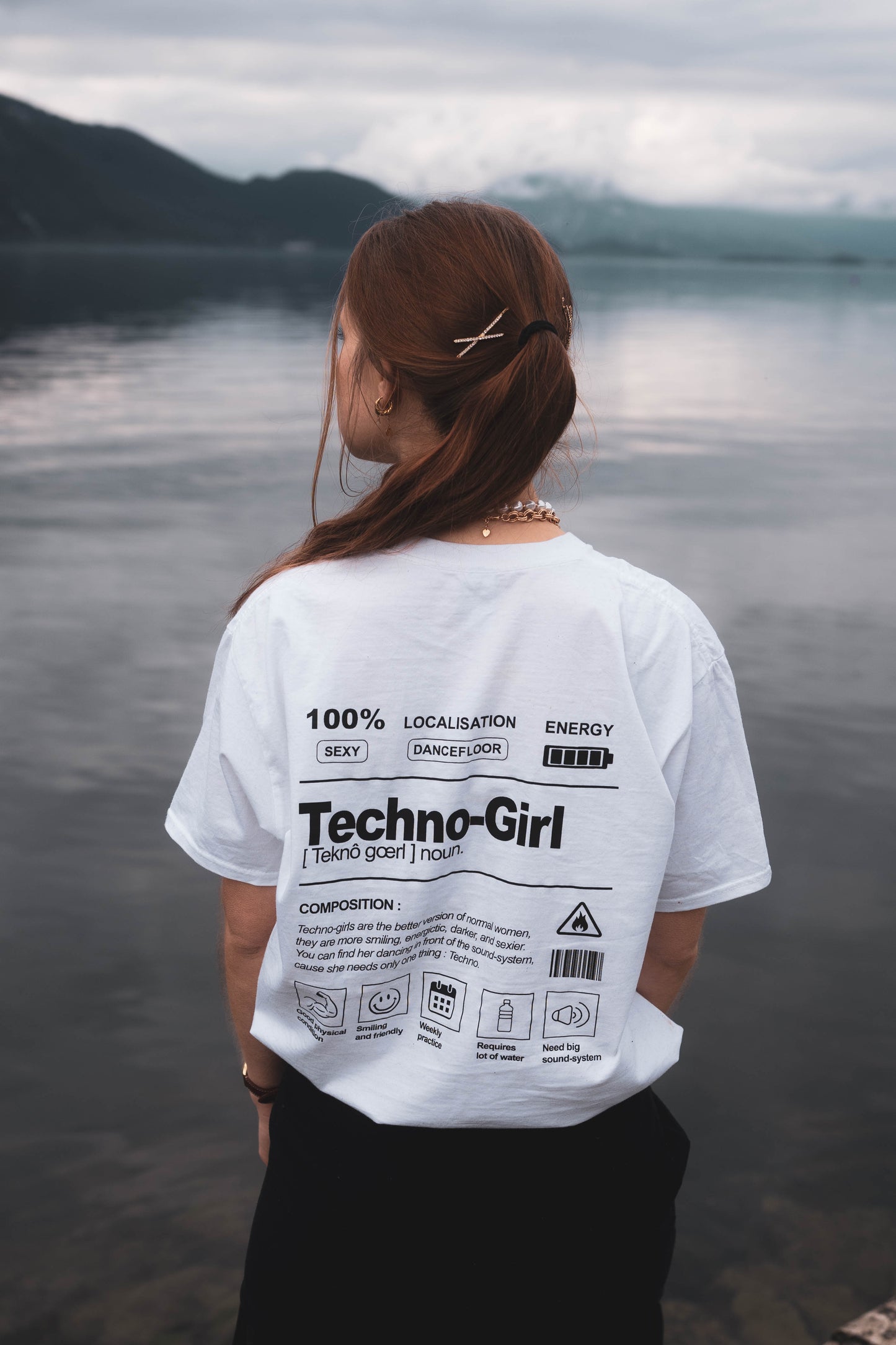 TECHNO GIRL